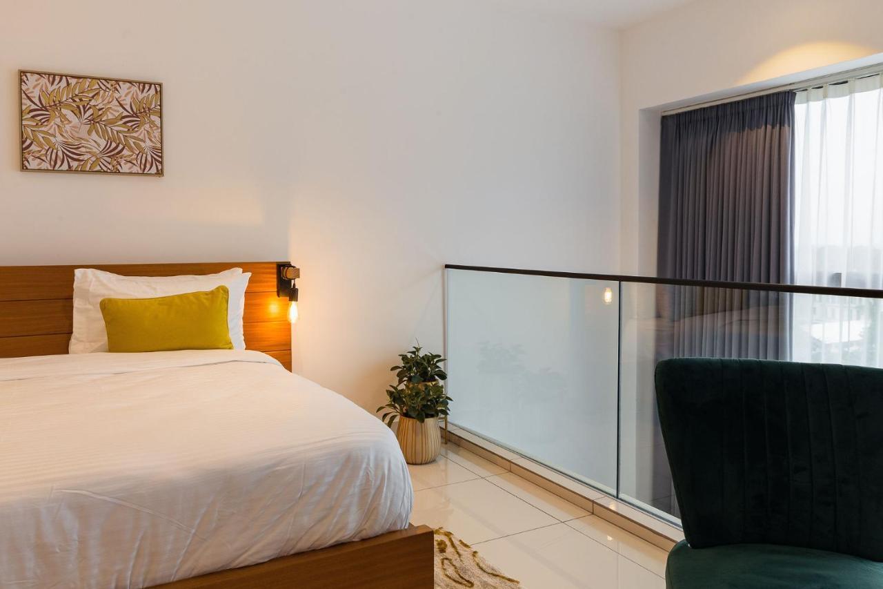 The Avery Loft At Embassy Gardens, Cantonments Аккра Экстерьер фото